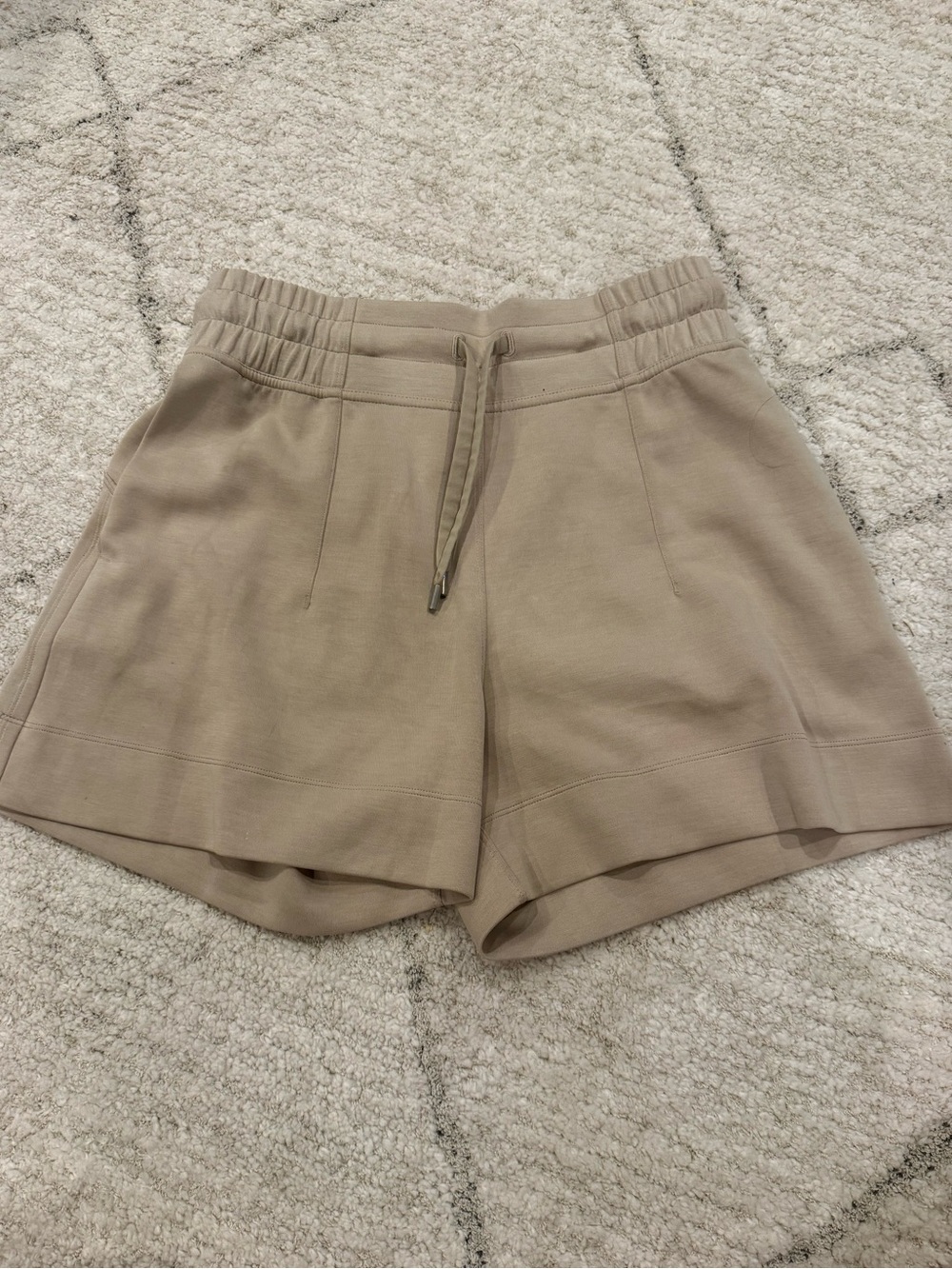 Lululemon Women's Taupe Drawstring Athletic Shorts Size 4